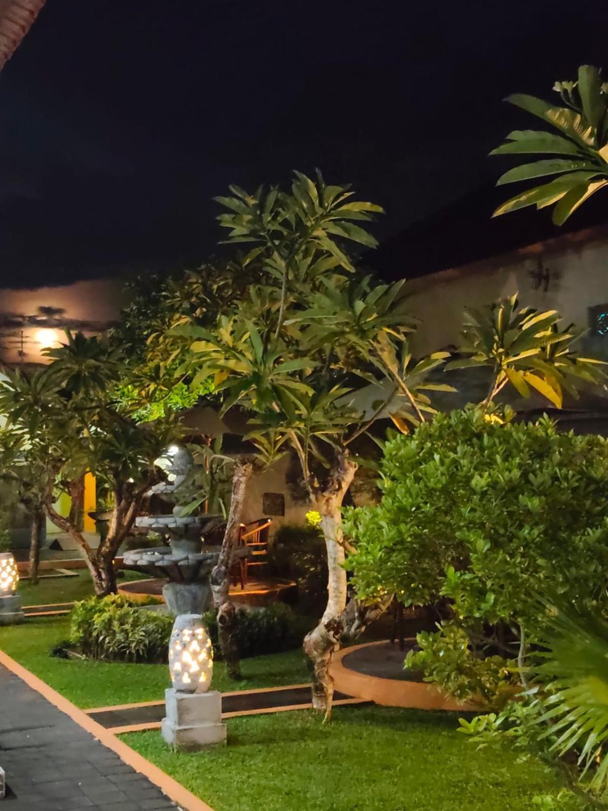 Frangipani Homestay Nusa Dua  Dış mekan fotoğraf
