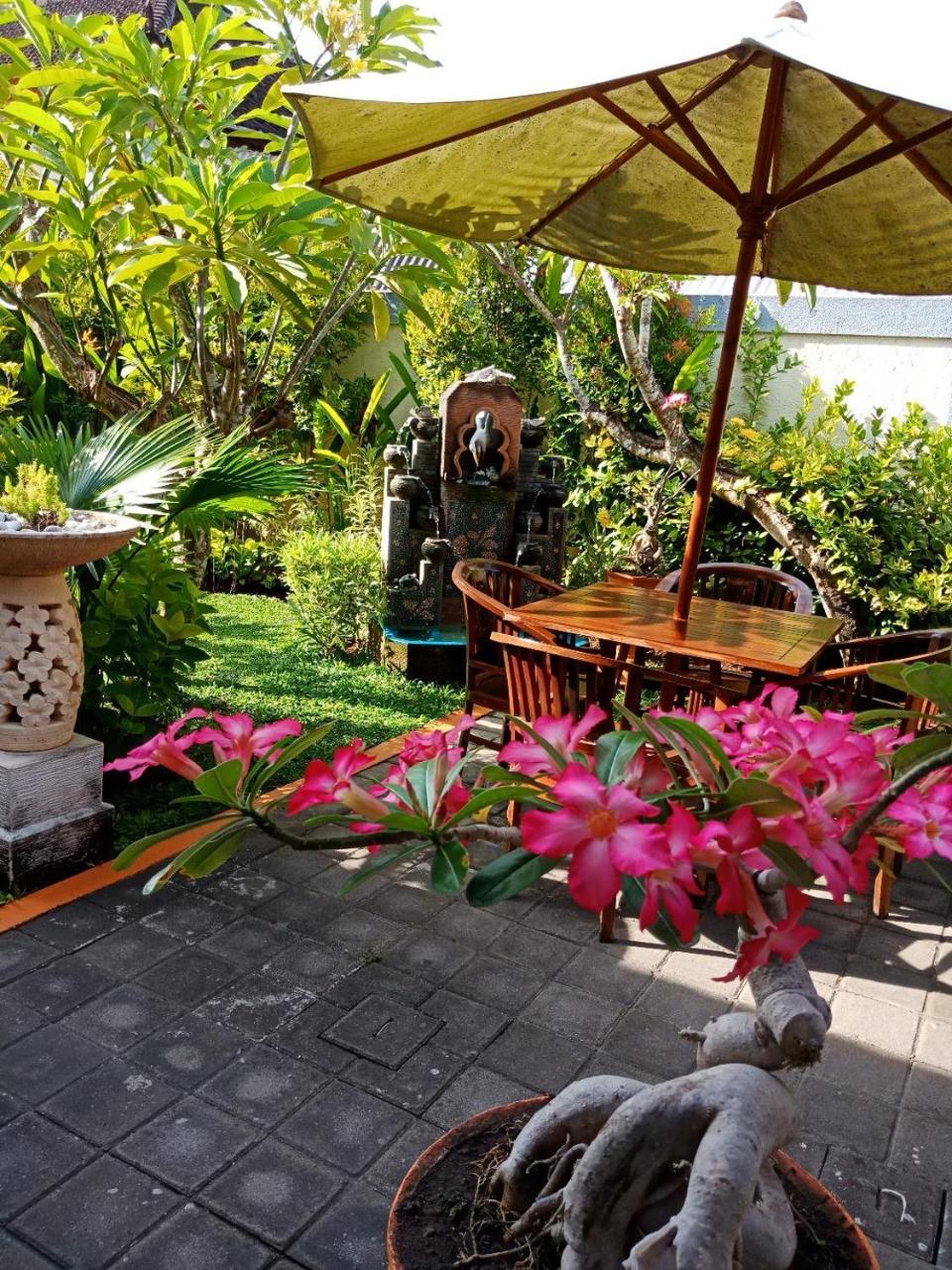 Frangipani Homestay Nusa Dua  Dış mekan fotoğraf