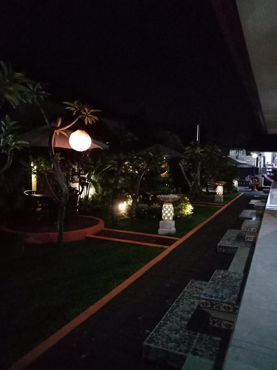 Frangipani Homestay Nusa Dua  Dış mekan fotoğraf